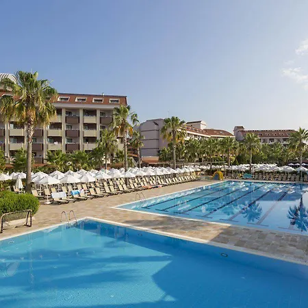 Otel Hane Family Side